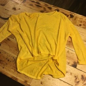 Xl yellow shirt